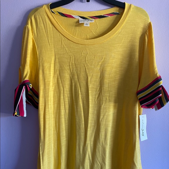 T-shirt - Picture 1 of 4